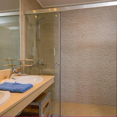 Olga With Private Pool Villa